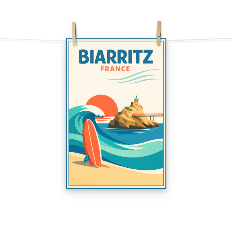Affiche vintage Biarritz – Poster de voyage rétro, surf, Grande Plage, rocher, côte Basque, France